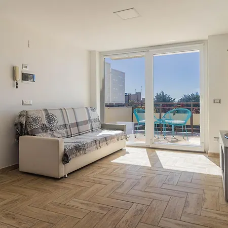 Giuliano's Penthouse Roma