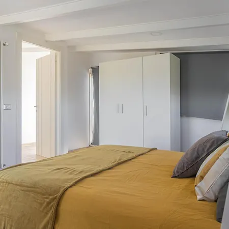 Giuliano's Penthouse Apartamento